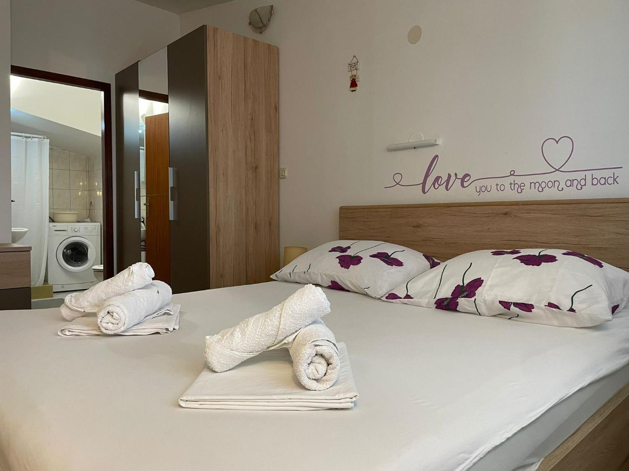 Apartments Meri Vodice Kültér fotó