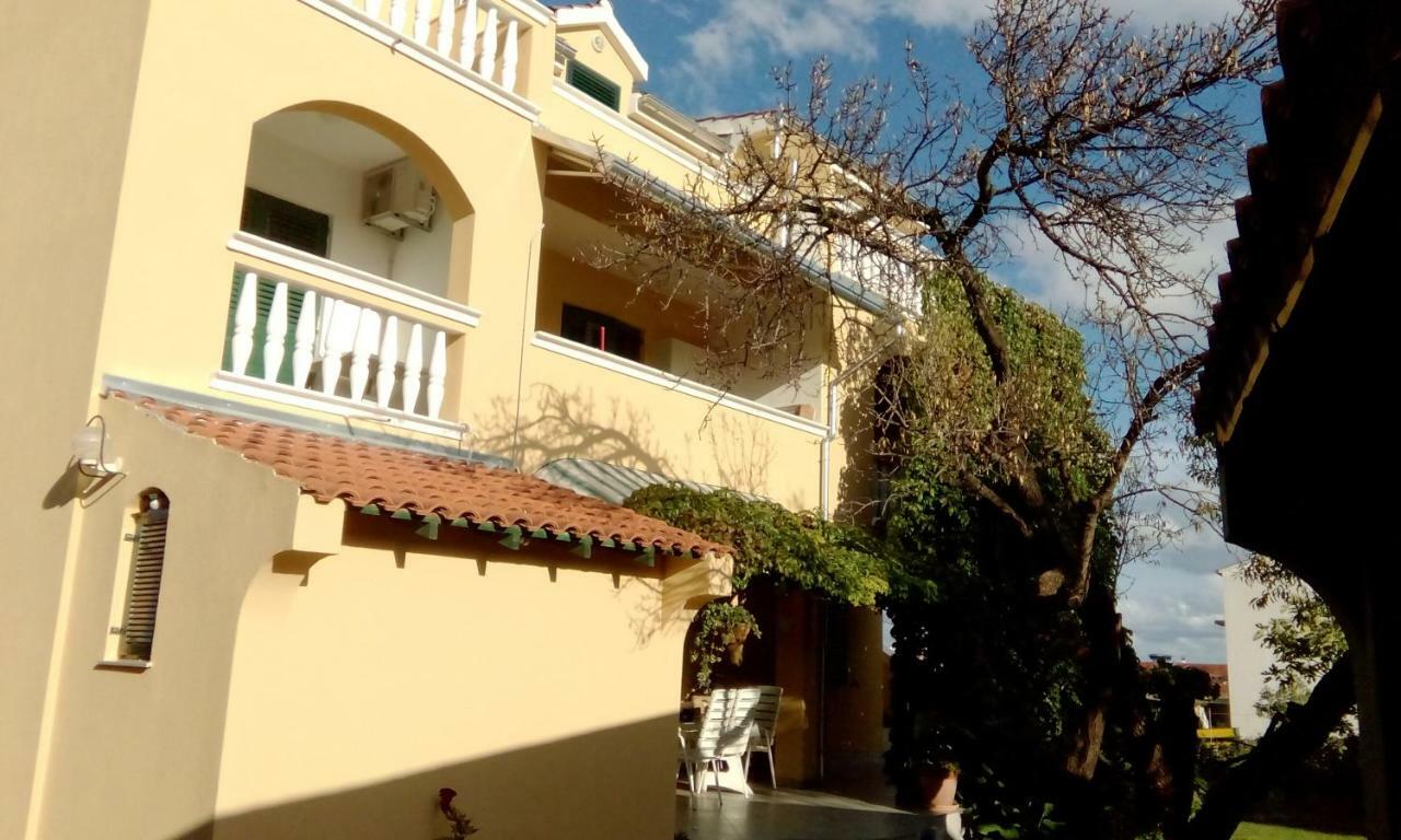 Apartments Meri Vodice Kültér fotó