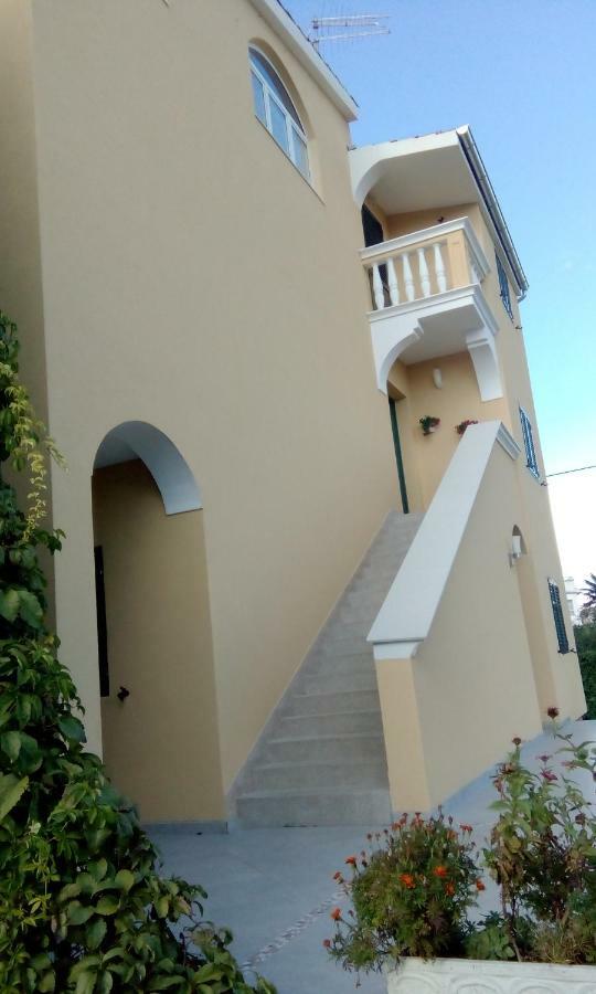 Apartments Meri Vodice Kültér fotó