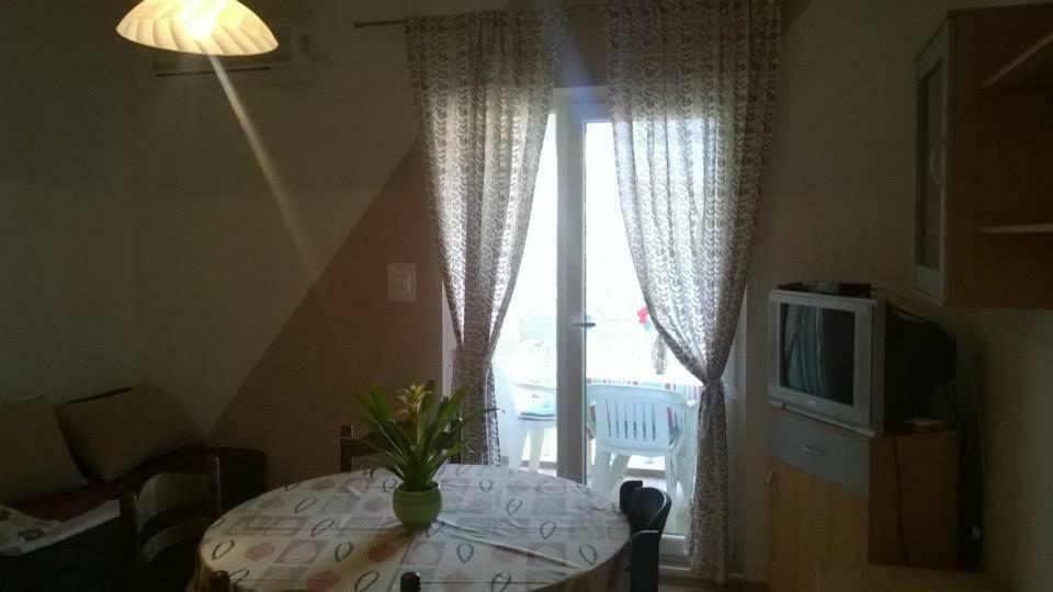 Apartments Meri Vodice Kültér fotó