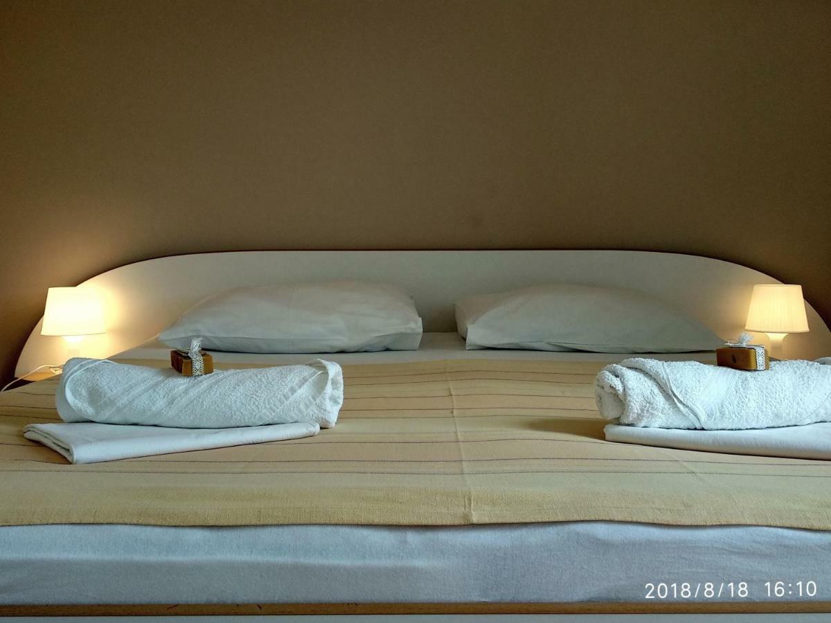 Apartments Meri Vodice Kültér fotó